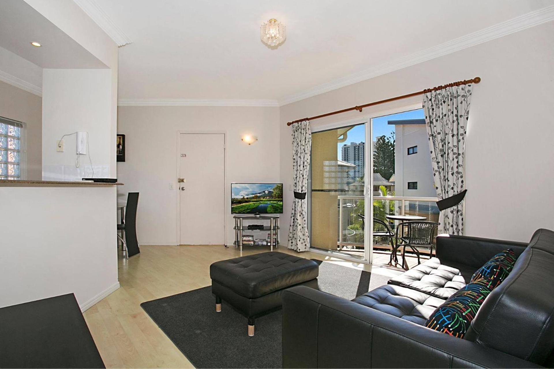 Harmony - A Desirable Area In Broadbeach Apartment Гоулд Коуст Екстериор снимка