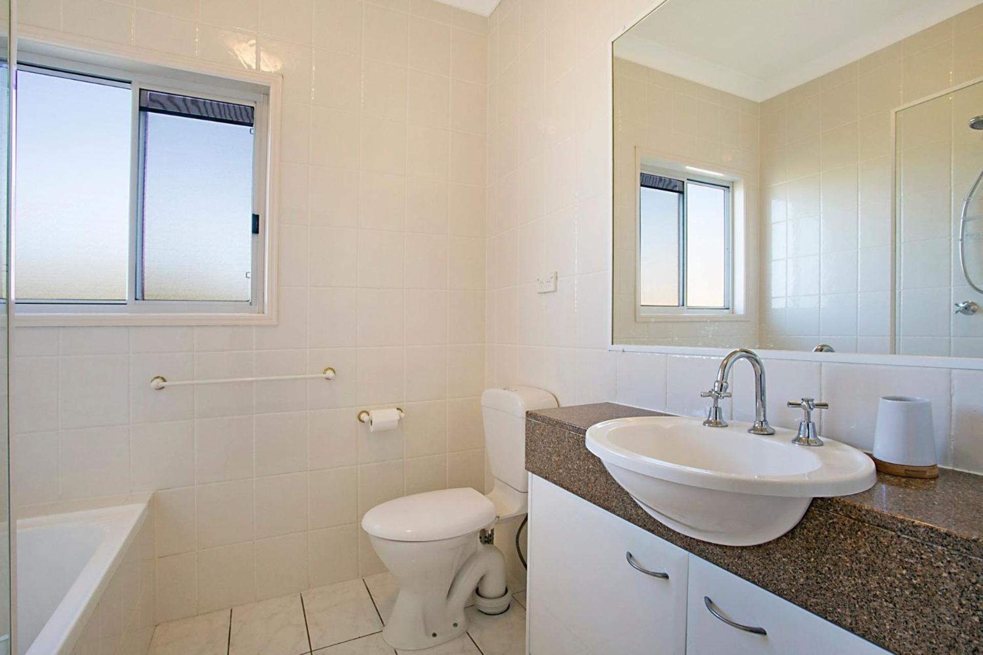 Harmony - A Desirable Area In Broadbeach Apartment Гоулд Коуст Екстериор снимка