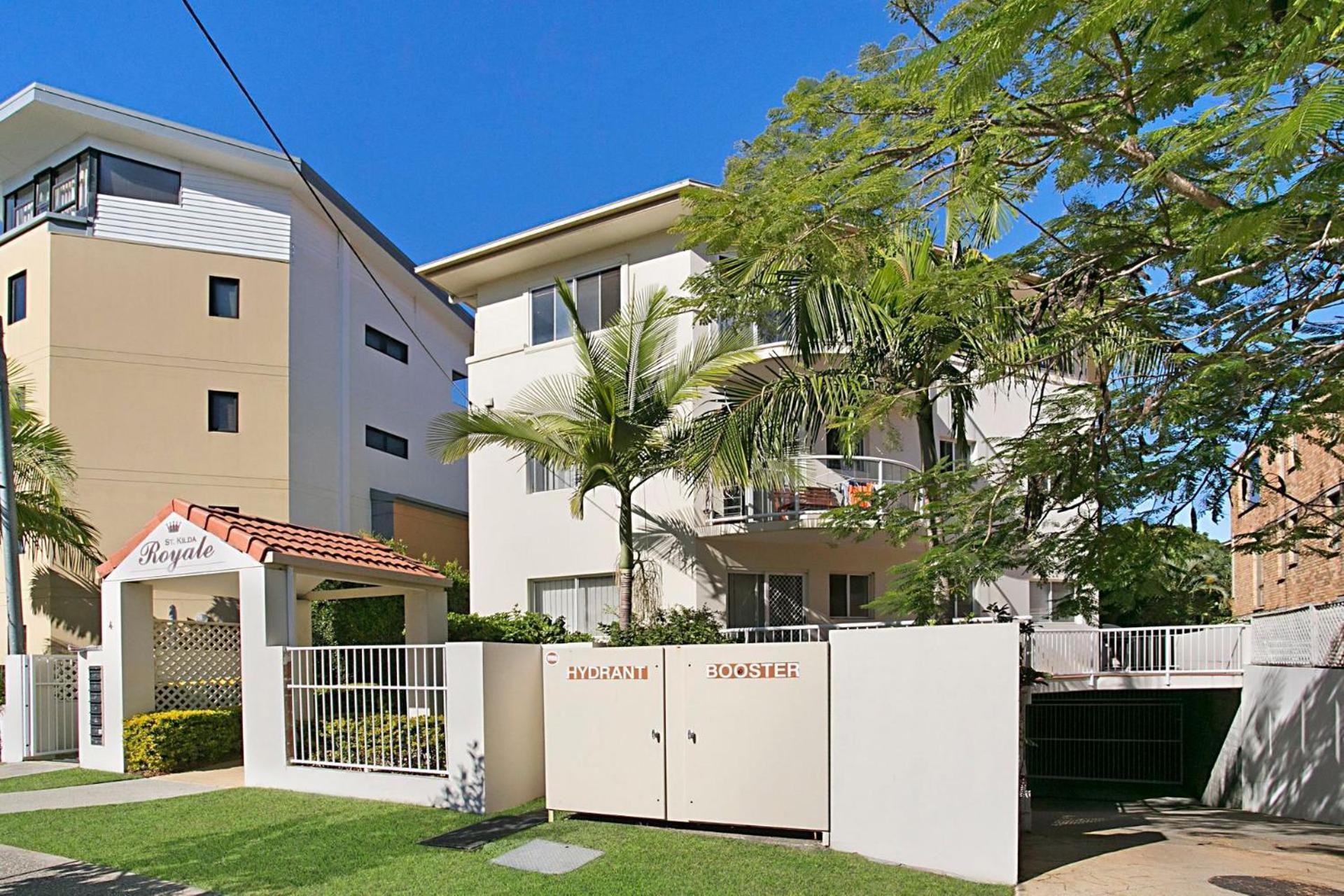 Harmony - A Desirable Area In Broadbeach Apartment Гоулд Коуст Екстериор снимка
